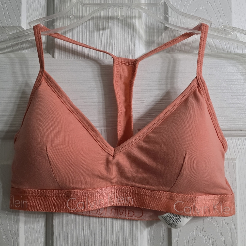 NWOT Calvin Klein Women's Peach Bralette
